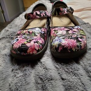 Alegria Nursing shoes